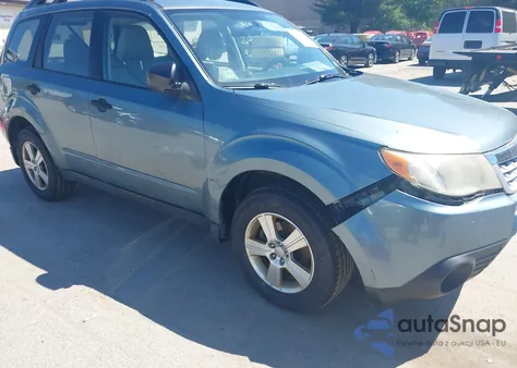 2013 Subaru Forester 2.5X z USA, uszkodzony, nr VIN JF2SHABC9DG404623